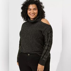 |NWT| TORRID Cable Knit Pullover Cold Shoulder Turtle Neck Sweater